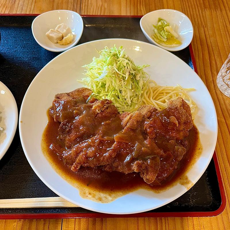 月替わり定食（チキンカツ ハヤシソース）(キッチンヒマラヤ )