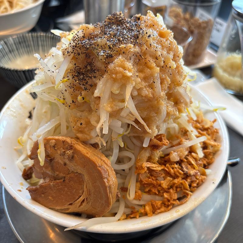 汁なし　麺大盛　野菜マシマシ　油マシ(麺×肉×ベジ メガ豚パンチ)