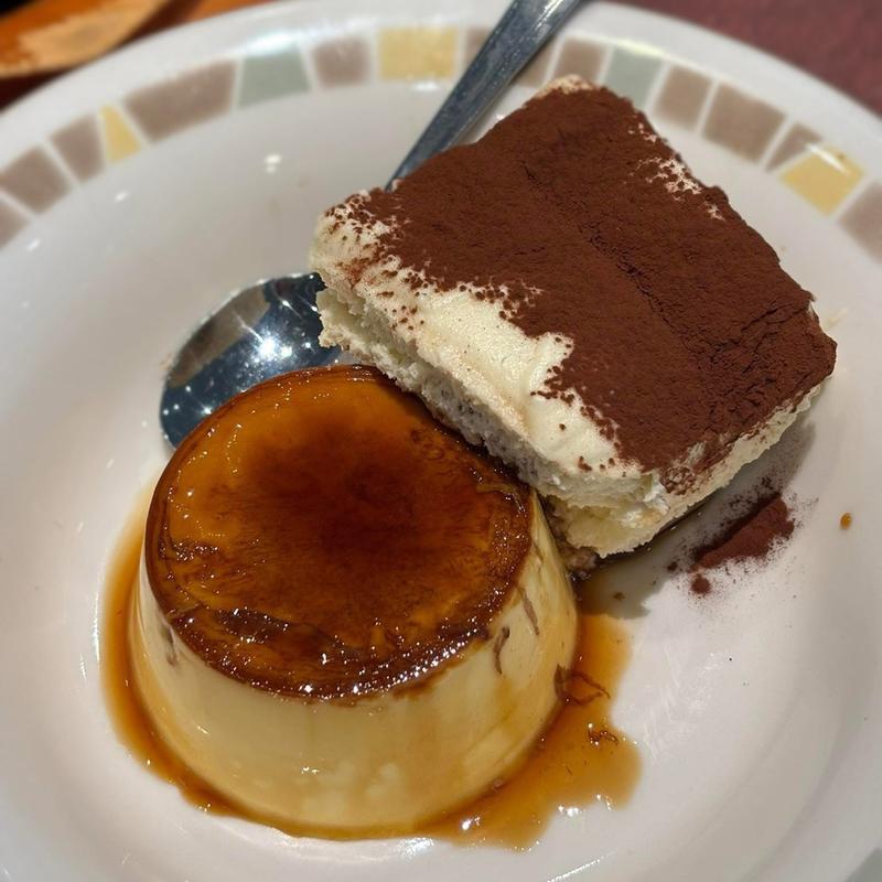 プリンとティラミス(サイゼリヤ 浜田山店)