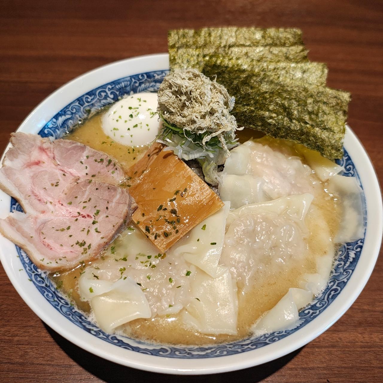 特製餞ラーメン(麺彩 餞-hanamuke-)の口コミ一覧 | おいしい！が増えるグルメアプリ「SARAH」