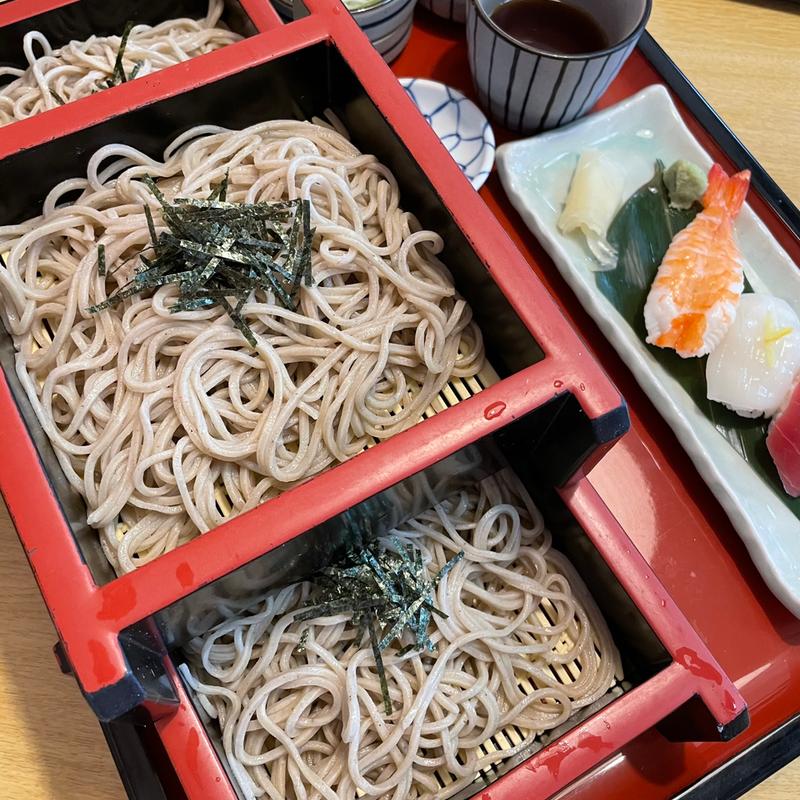 ざるそばと寿司セット (サガミ 箕面店)