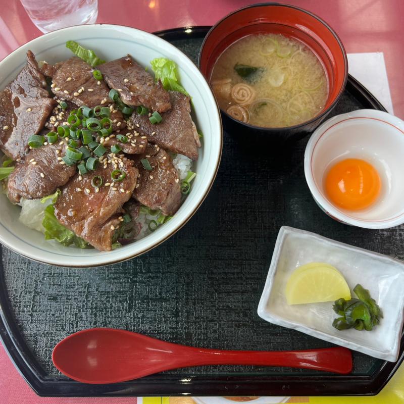黒毛和牛の焼肉丼(杜の公園ゴルフクラブ レストラン )