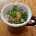 きのこクラムチャウダー(カップタイプ)