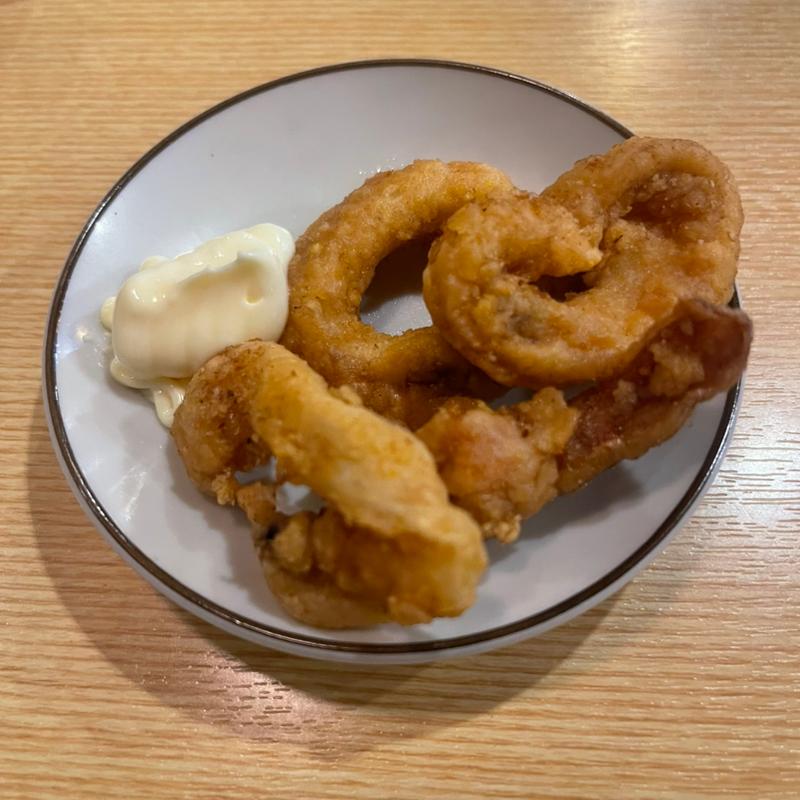 イカの唐揚げハーフ(武州うどんあかね&みどりダイニング)