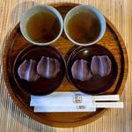 赤福餅 盆(2個入) 番茶セット(赤福本店)