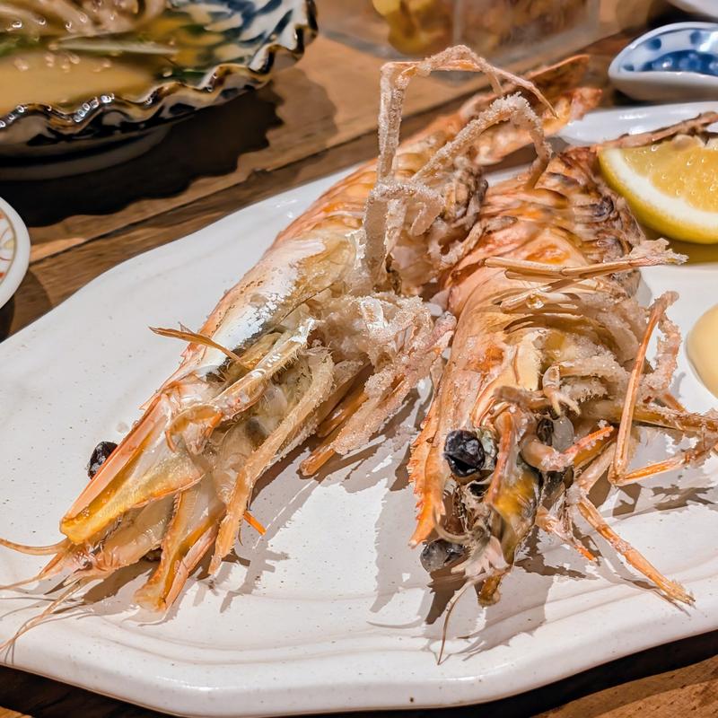 海老の原始焼き(炭火焼きリリー 新宿店)