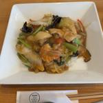五目うま煮かけご飯(中華風食堂 HANA)