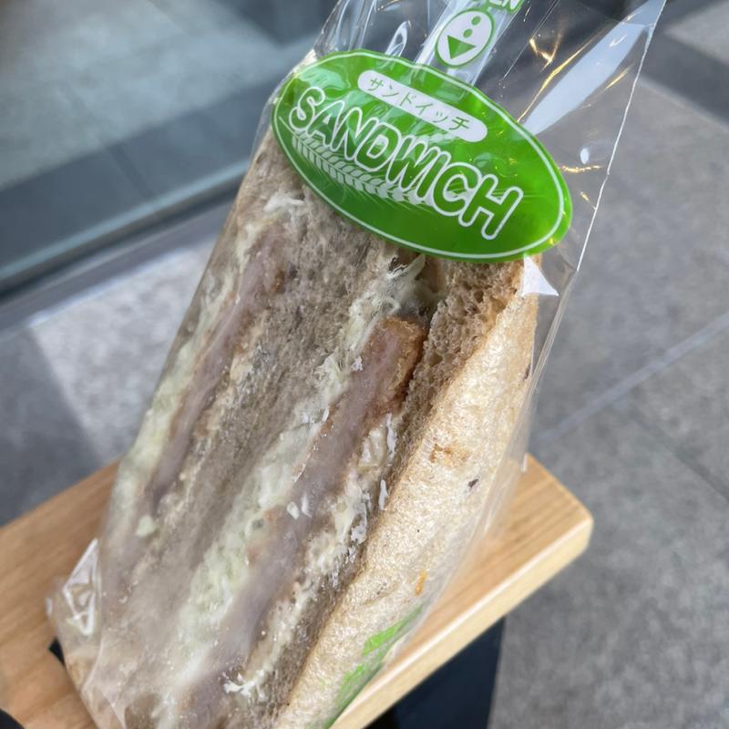 ハムカツサンドウィッチ(Bakery&Cafe Angela with R.O.STAR)