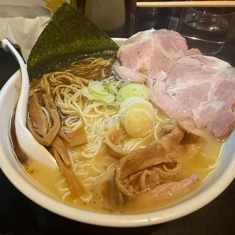 鶏白湯大盛り(一条流がんこ総本家分家荒木町)