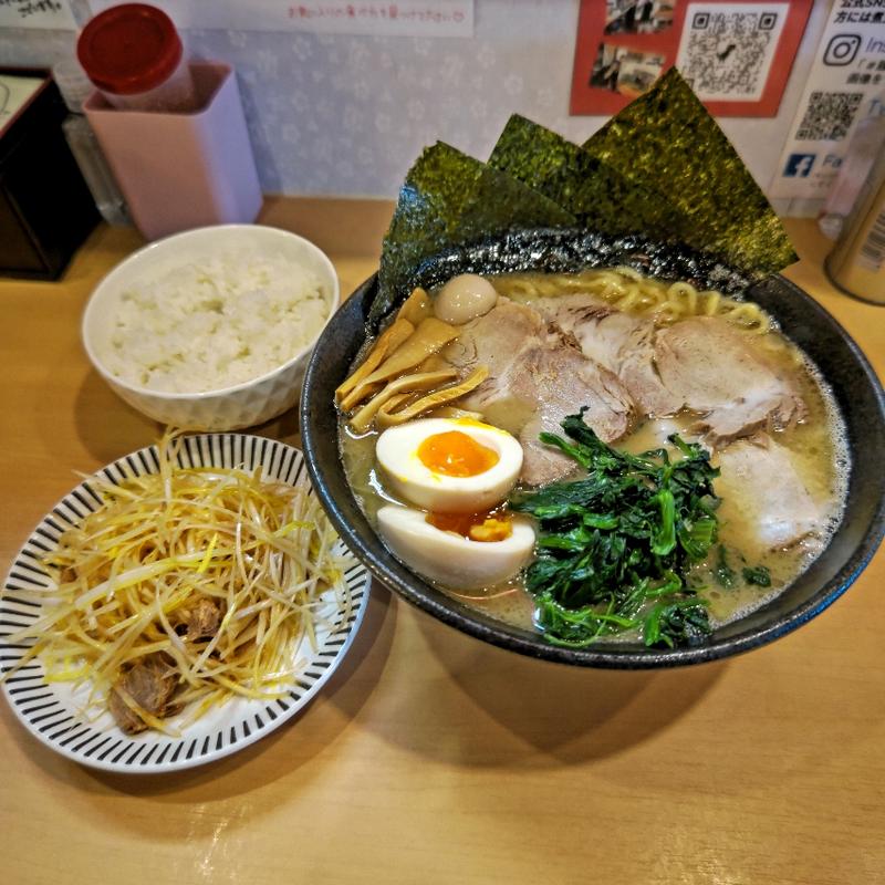 まんぷくラーメン(辛味ネギ・半ライス)(麺侍誠)