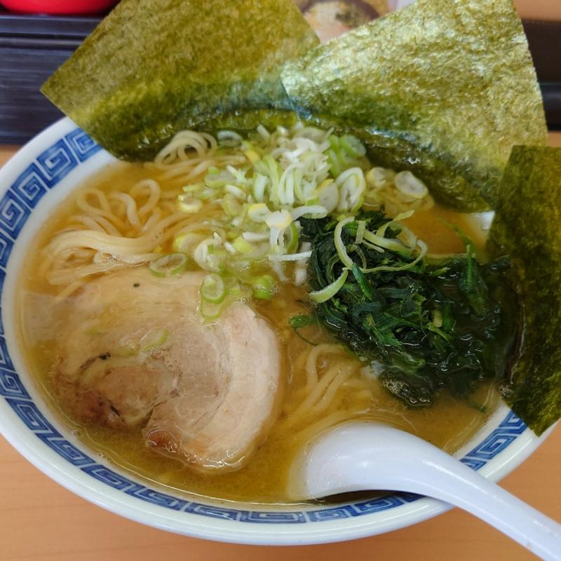 ラーメン中盛(らーめん一家 )