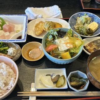 おまかせ定食(若菜 )