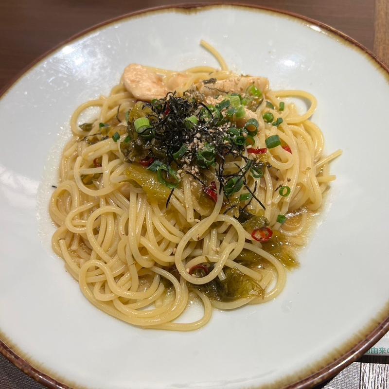 高菜と鶏肉のピリ辛パスタ(鎌倉パスタ アリオ西新井店)