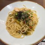 高菜と鶏肉のピリ辛パスタ