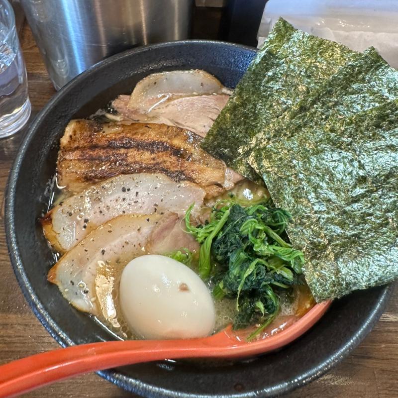 特製豚骨醤油(麺や つか田)