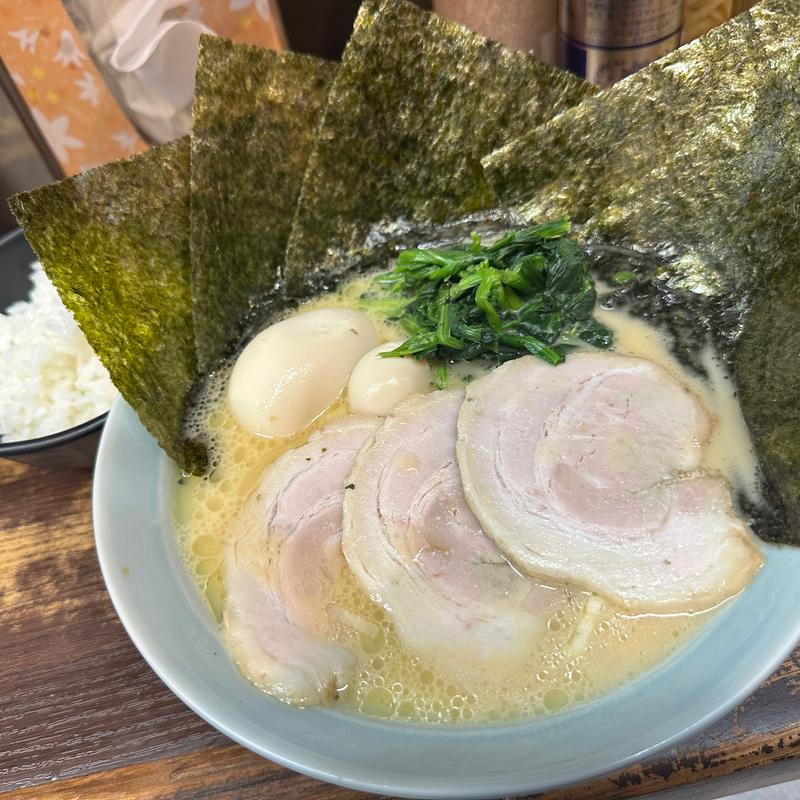 631らーめん(横浜家系ラーメン あざみ野 魂心家)
