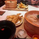 天ざるのおうどん