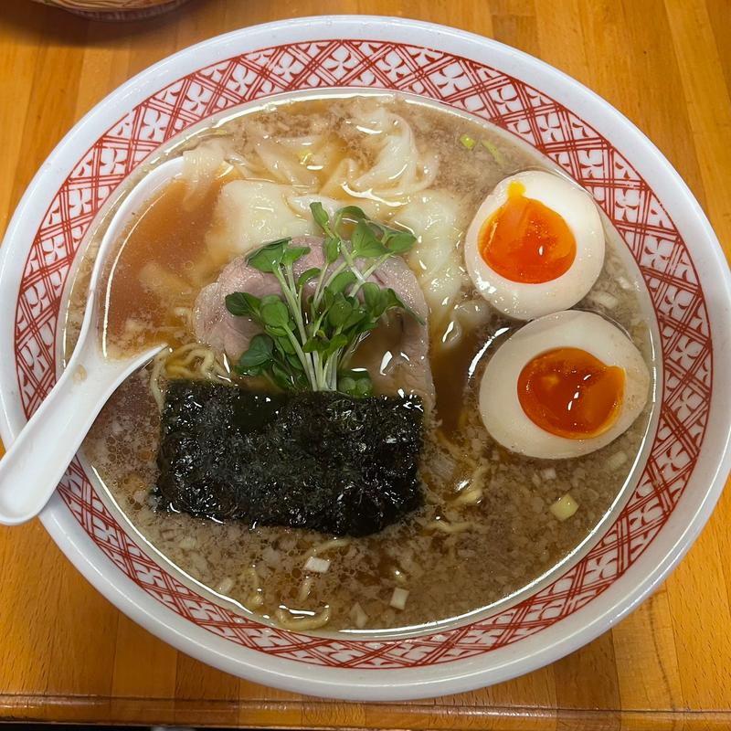 わんたんそば醤油味(支那そば晴弘)