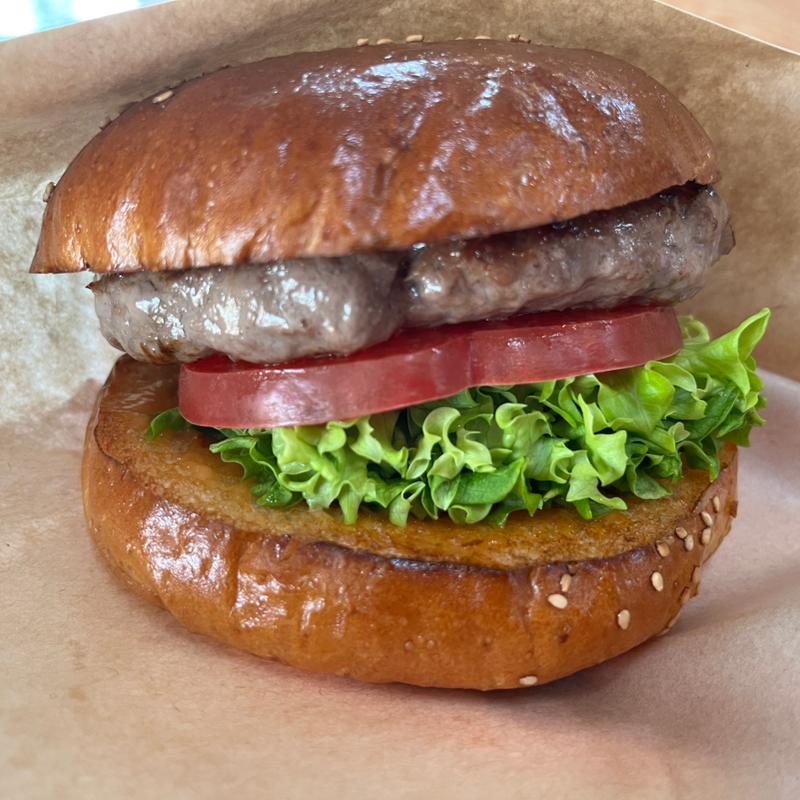 ビーフ100%ハンバーガー(Harry‘s Chowder（ハリーズ チャウダー）)