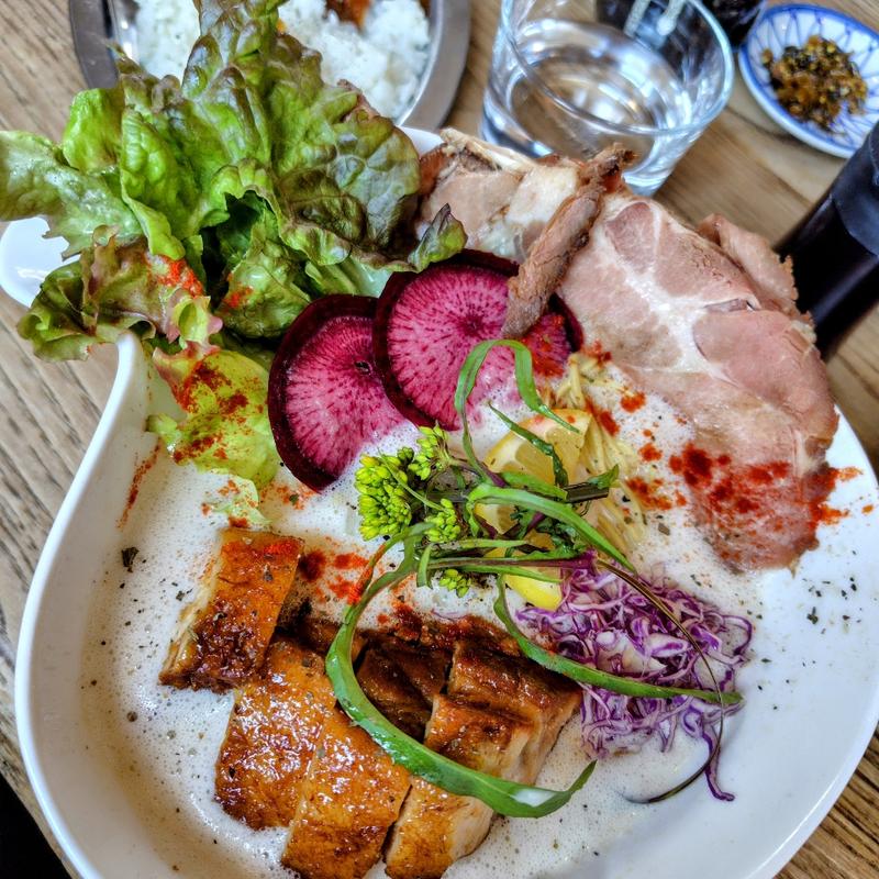 豚泡SOVA(AWANOUTA)