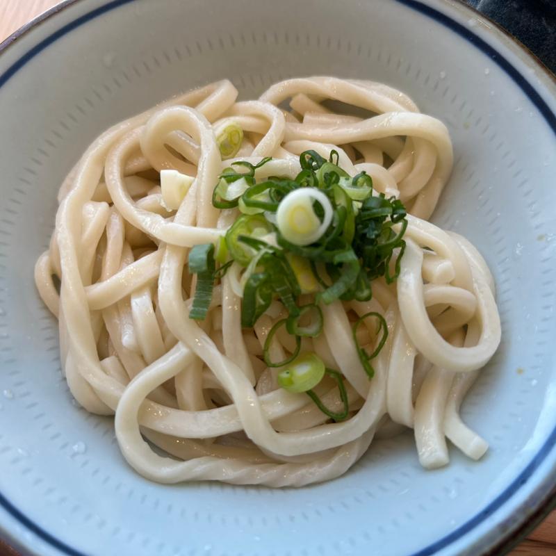 ぶっかけうどん(天然かき氷＆フルーツパフェとちゃんぽん たち花)