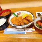 一口ヒレおろしカツ定食（生卵入りおろしポンズ）