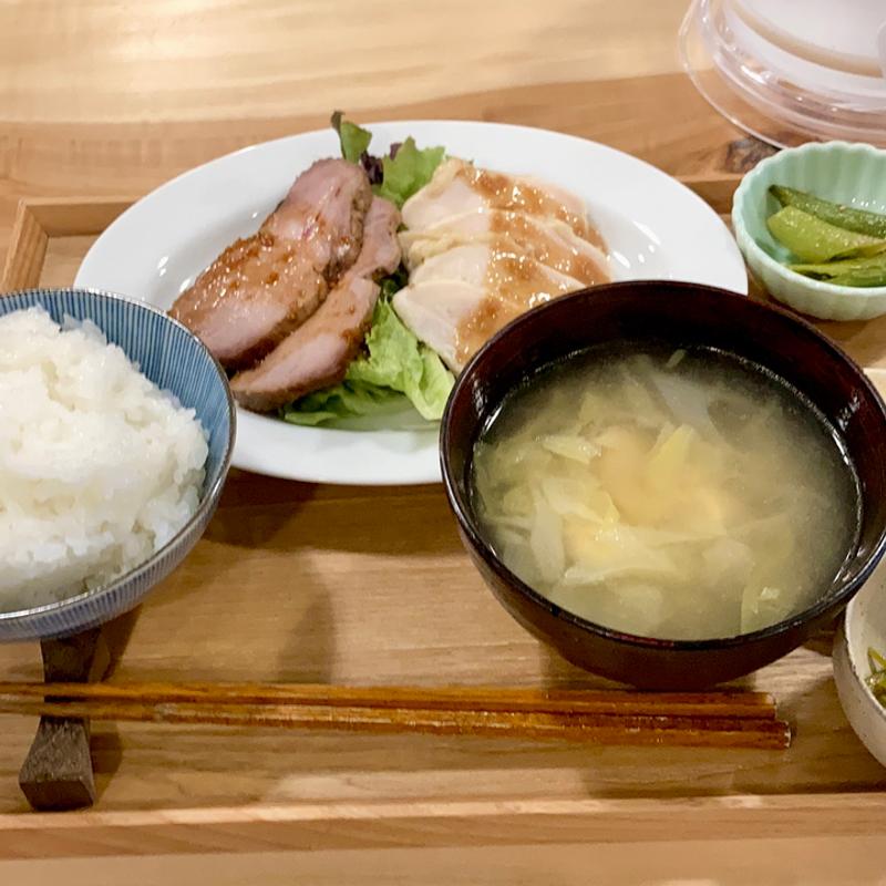 土鍋ごはん定食(土鍋ごはん あお)