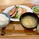 土鍋ごはん定食(土鍋ごはん あお)