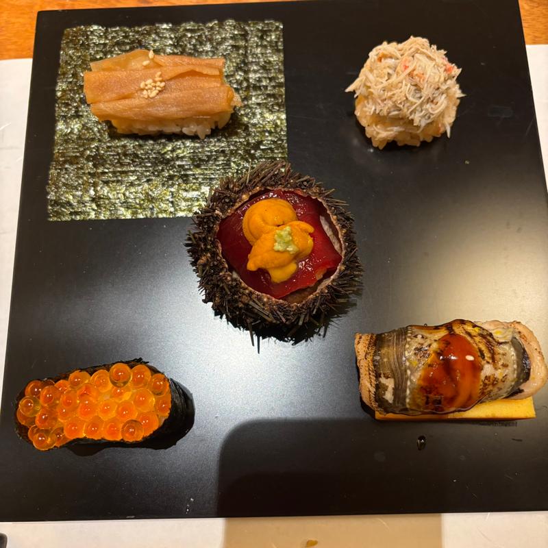 雲丹飯、いくら、ずわい蟹、干瓢、穴子鮨(個室割烹 寿司北大路 品川店)