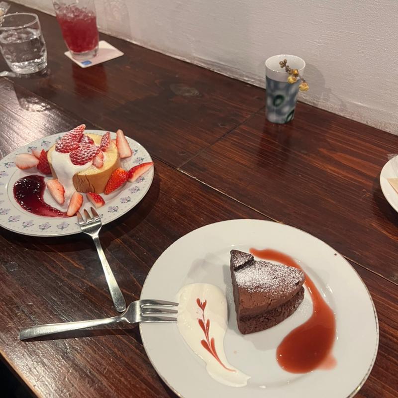 (カフェ・ポステン )