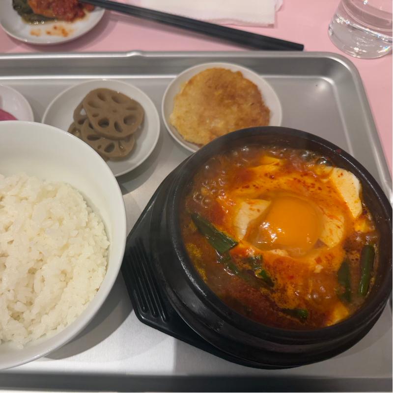 スンドゥブ定食(モゴ)