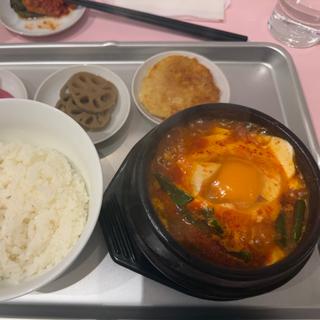 スンドゥブ定食(モゴ)