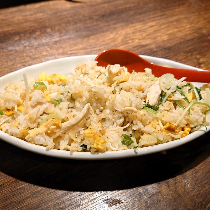 チキンチャーハン(大衆居酒屋 とりいちず 柏西口店)
