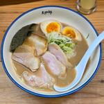 味玉チャーシュー麺