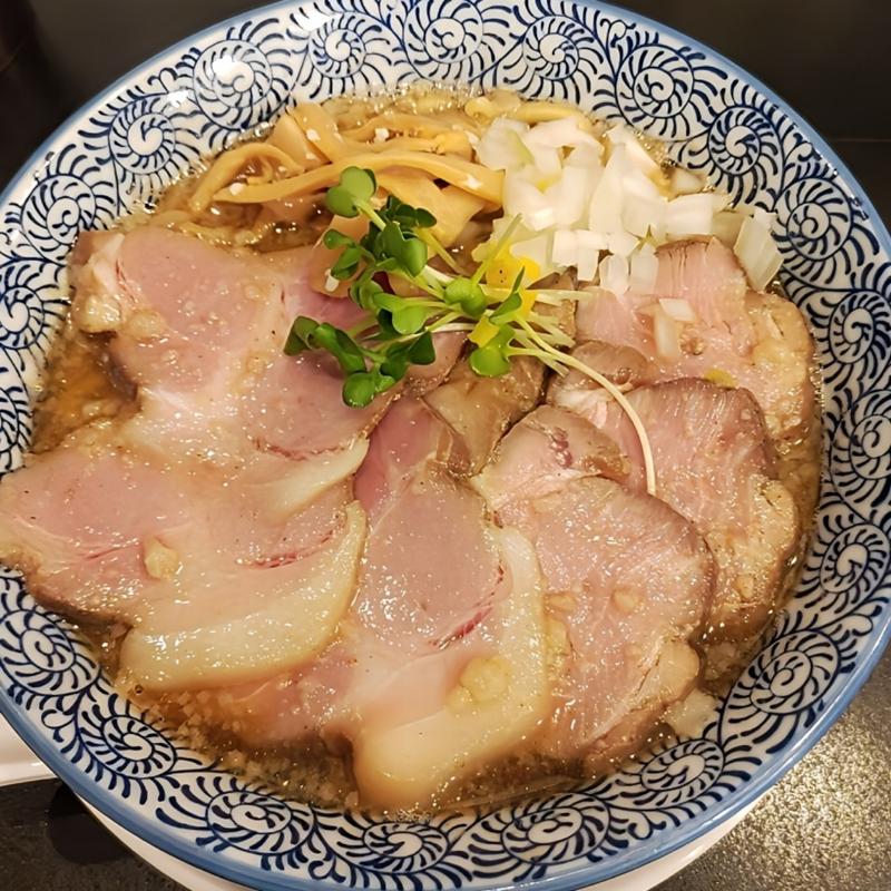 肉増し  中華そば(麺屋ちょこざい)