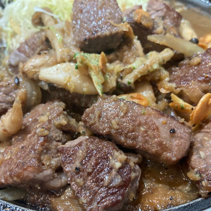 国産牛やわらかサイコロステーキ（肉1.5倍）(肉屋食堂　たけうち)