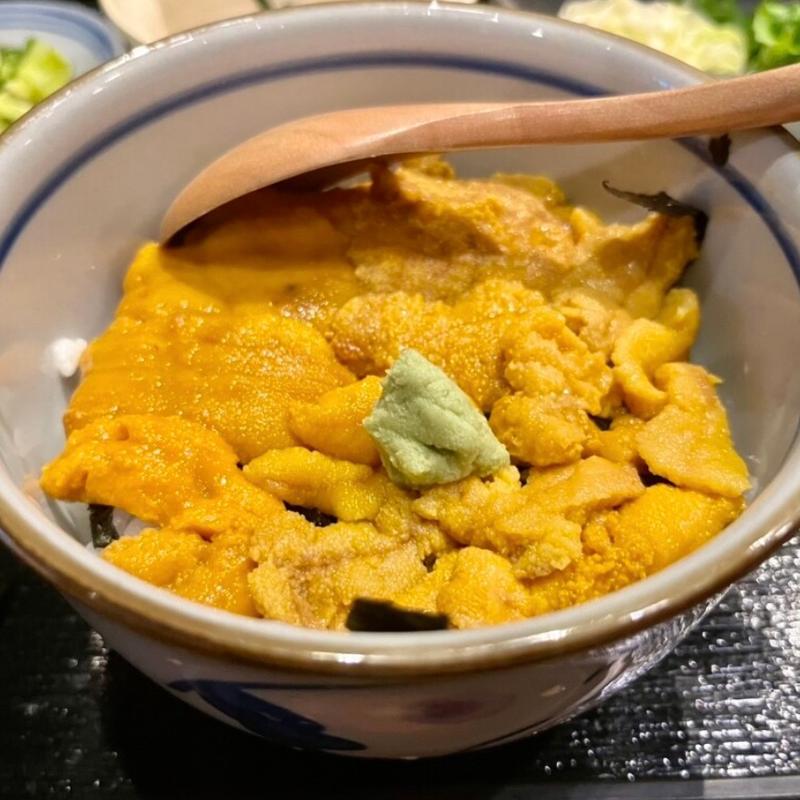 たっぷりうに丼(たけはた)