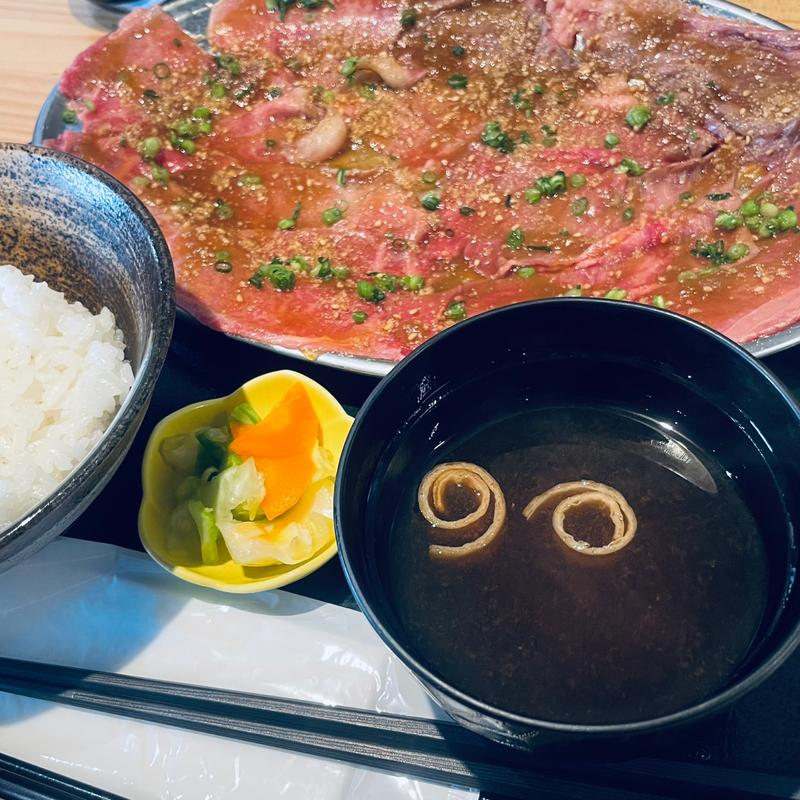 黒毛和牛 牛皿定食  肉増し(吉祥寺 肉ドレス海鮮丼 本店)