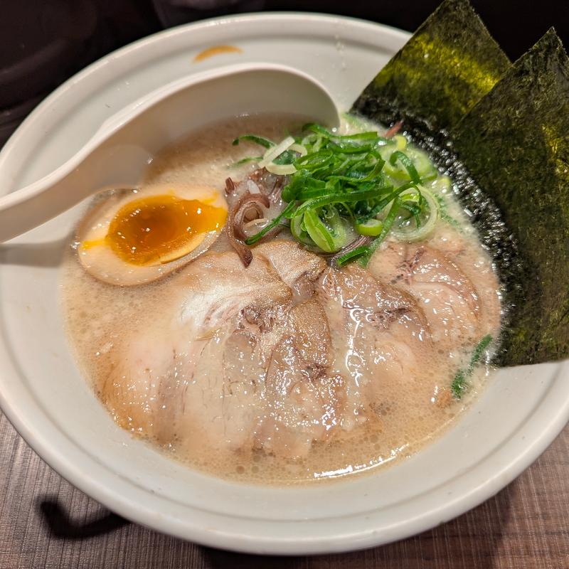 🉐豚骨(TOKYO豚骨BASE MADE by 一風堂 北浦和店)