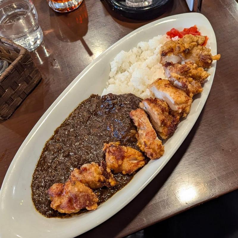 100時間カレー 唐揚げ(オリエンタルカフェ)