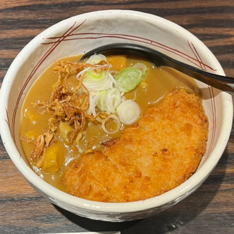 特製カツカレーうどん(もつ鍋 牛タン 居酒屋 真)