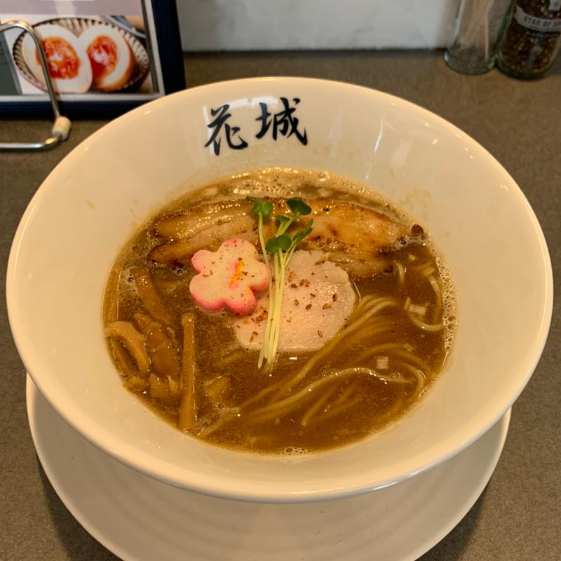 限定　魚介鶏白湯醤油ラーメン(麺屋花城)