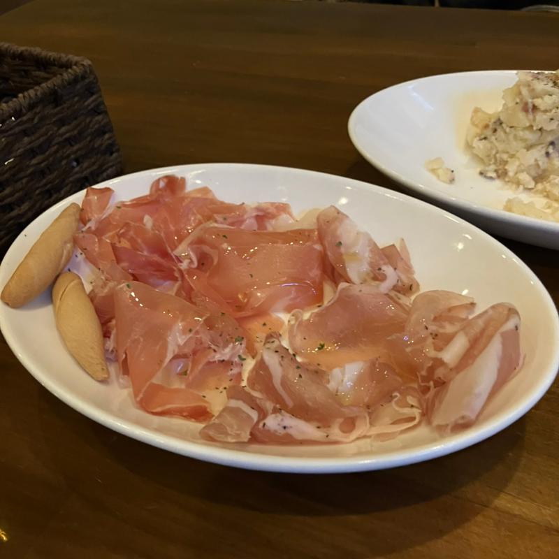 イベリコベジョータの生ハムとコッパ(Vicolo)