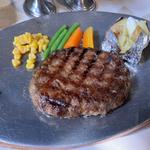 炭火焼きハンバーグセット(３匹の子ぶた)