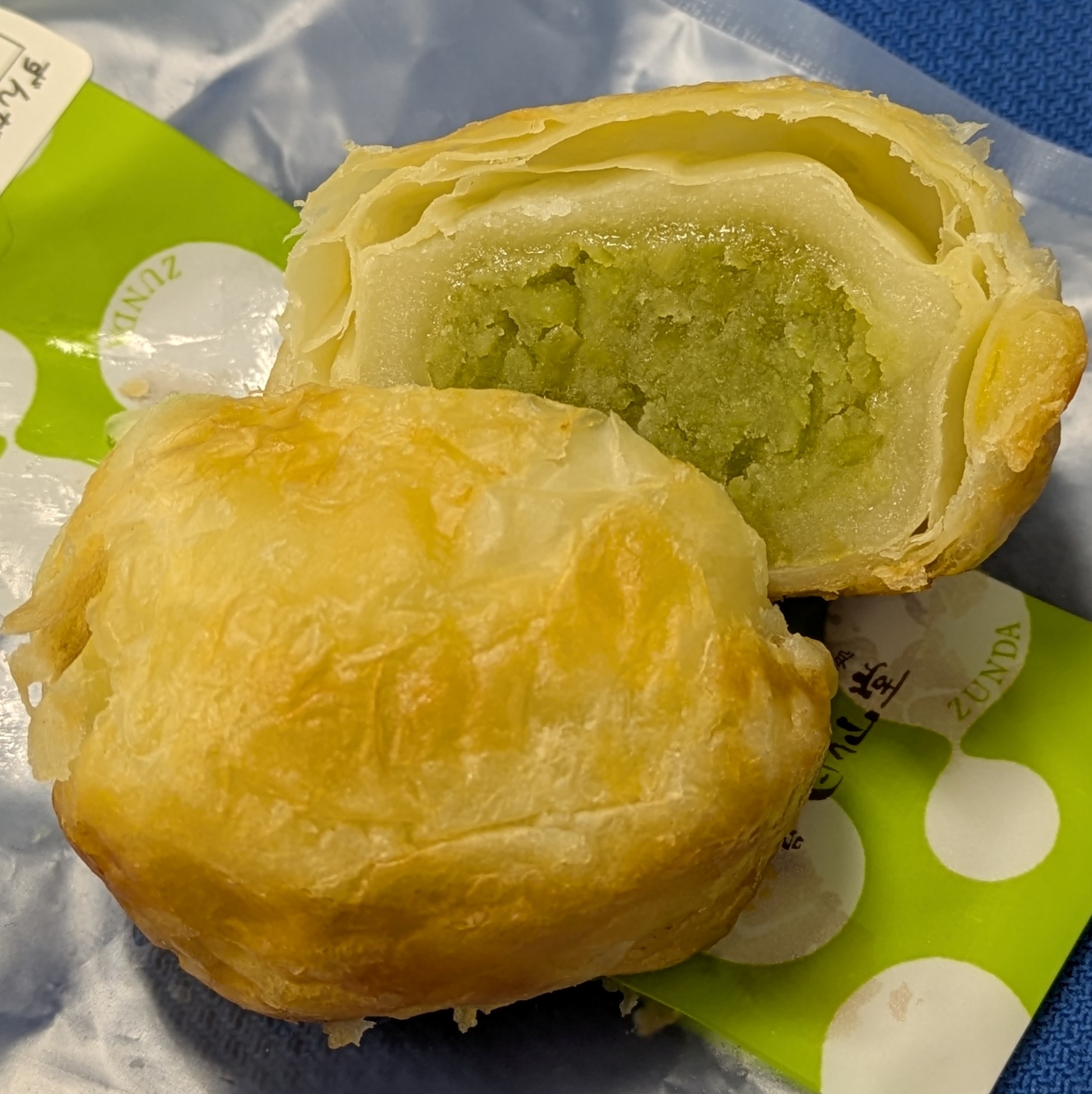 196018b53aee4b60be2e251466cf3d