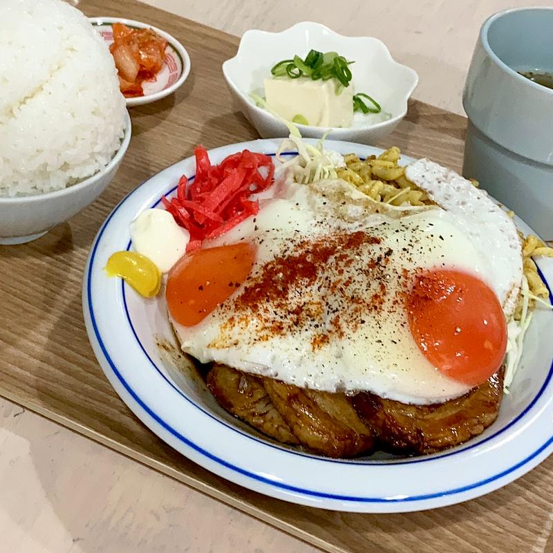 チャーシューエッグ定食(定食屋 チャーシューエッグ 亀吉(レストラン))