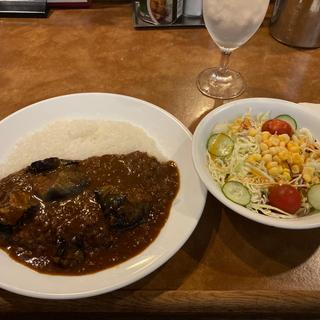 ひき肉と茄子のカレーセット(アングル)
