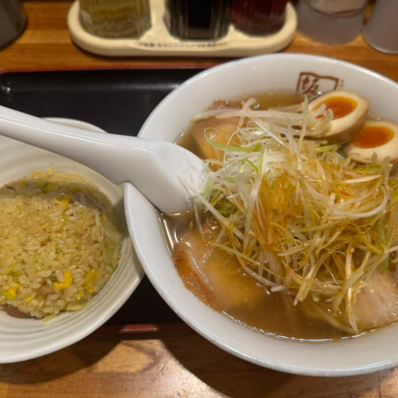 ネギラーメン：チャーハン(喜多方ラーメン 坂内 歌舞伎町店)