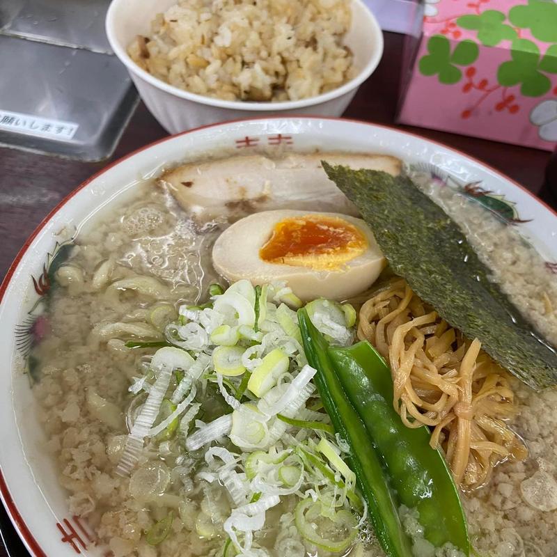 朝ラー 脂多め ガリバタ飯(中華そば太平楽 六丁の目店)