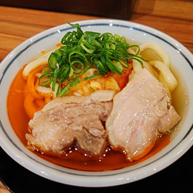 あご出汁ラー油うどん(饂飩頑陣別邸)